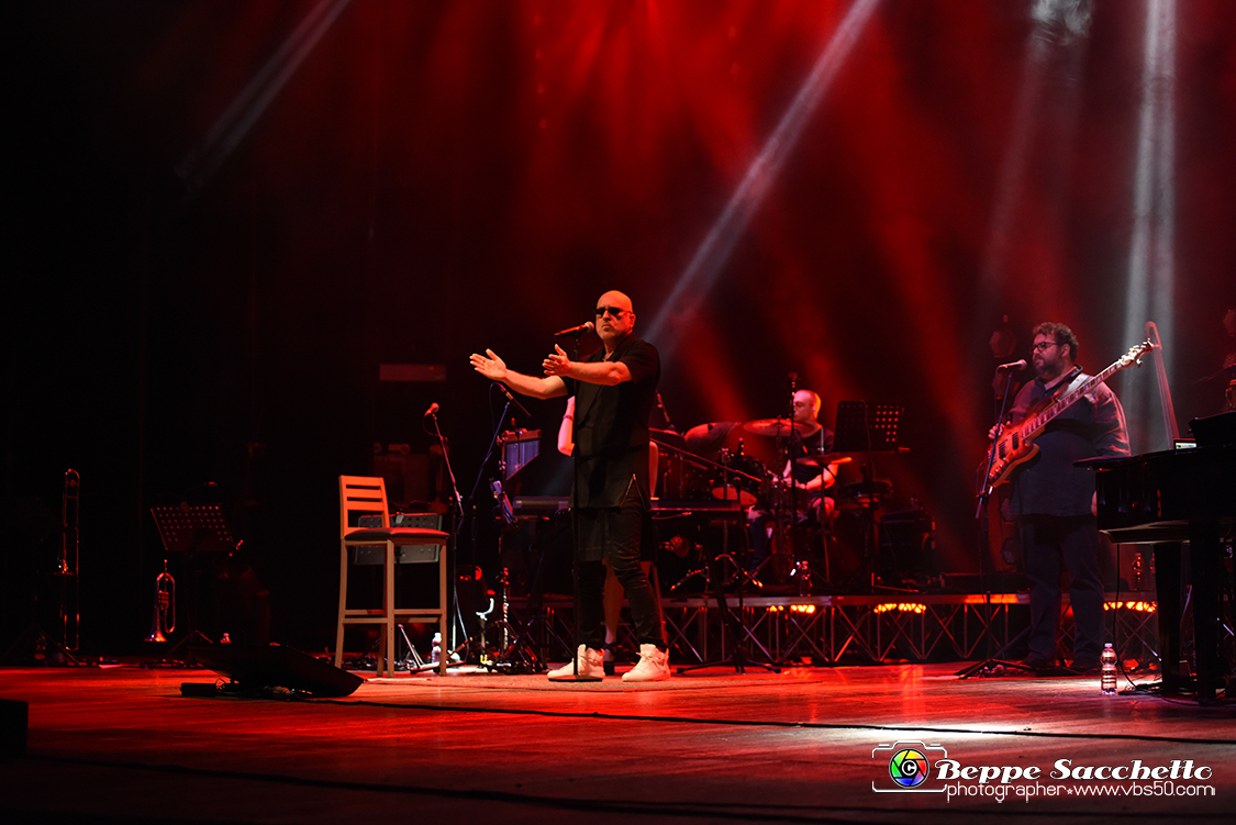 VBS_9154 - Concerto Mario Biondi - Romantic Tour 2022.jpg